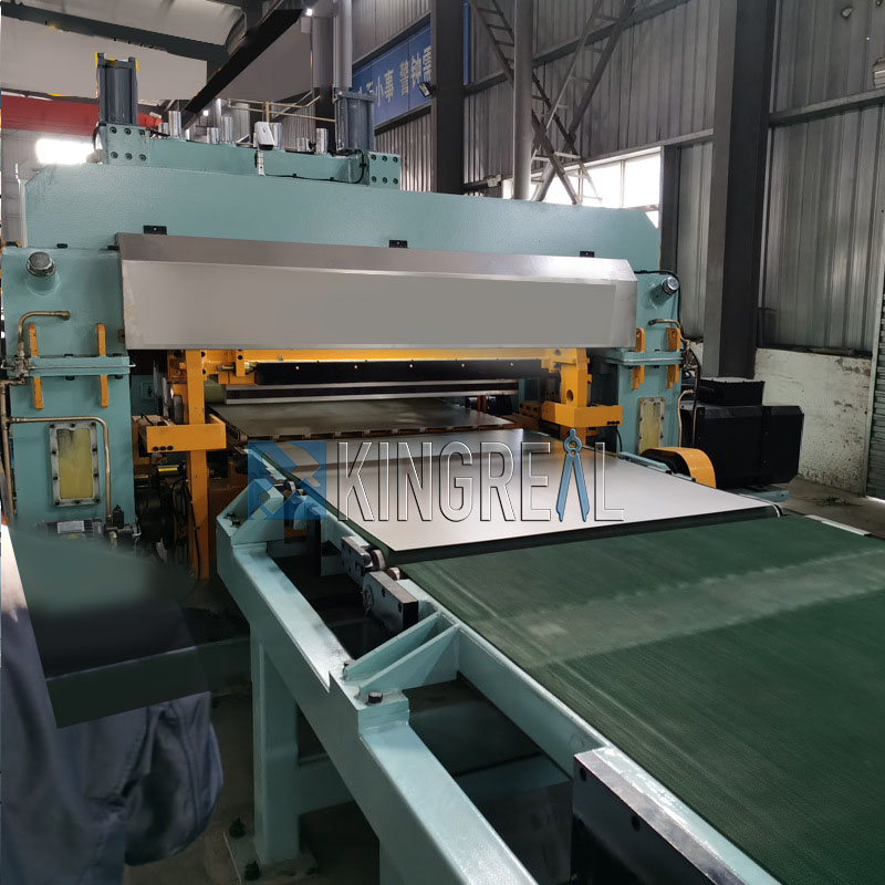 high speed cut to length machine
